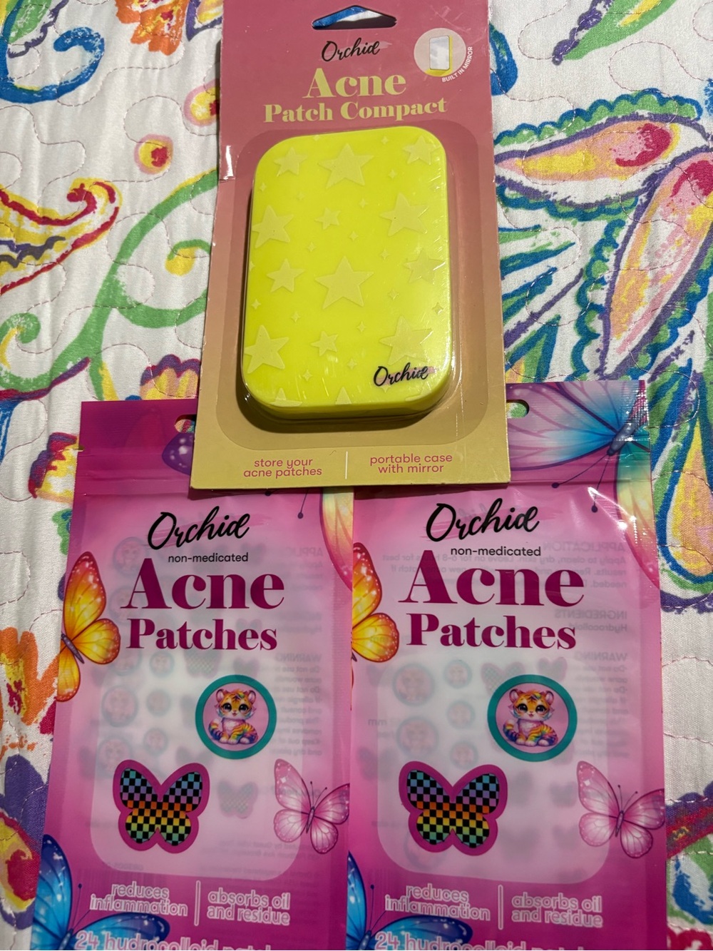 Yellow Acne Patch Compact with Pink Acne Patch Packs